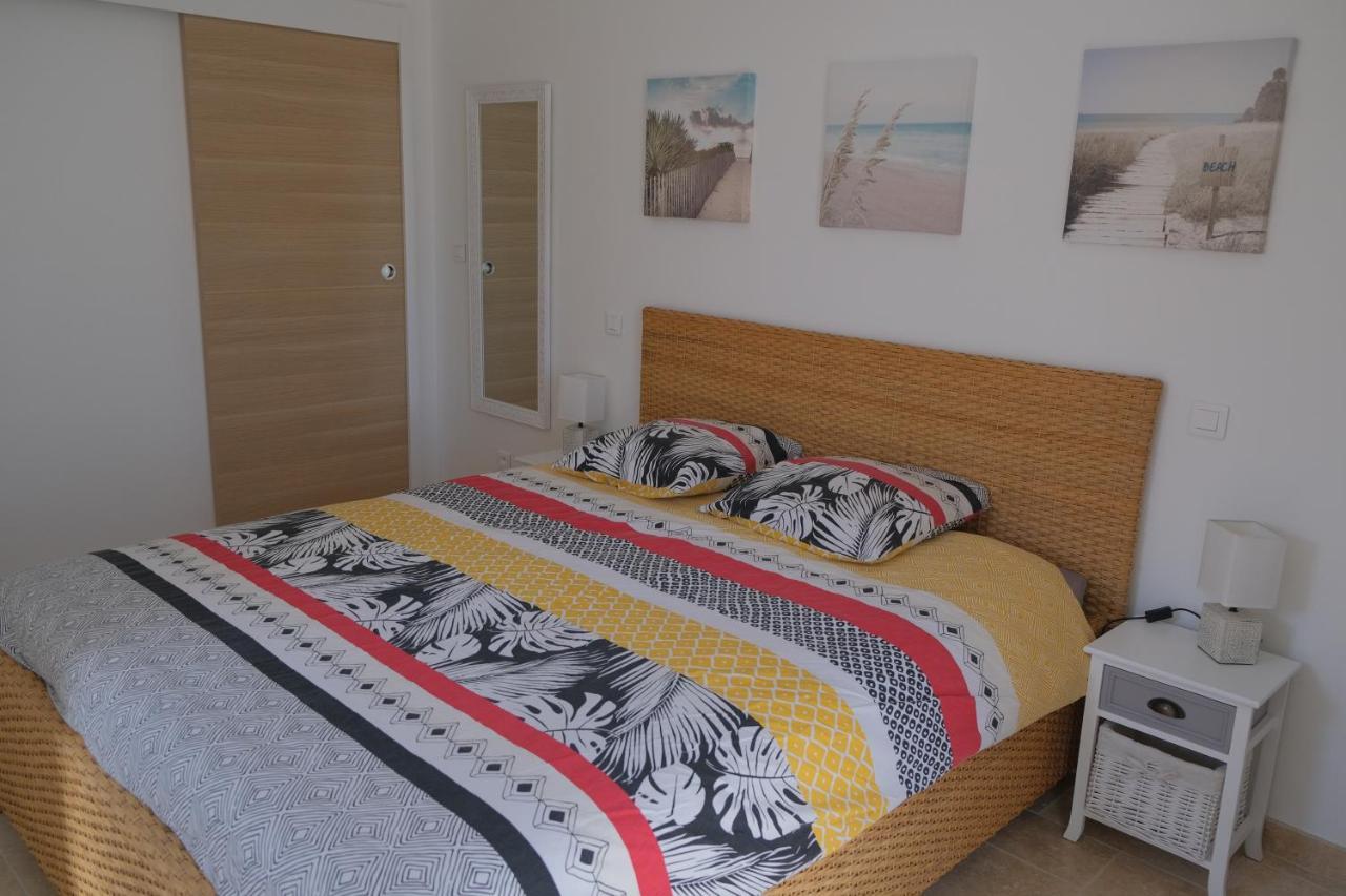 Petite Maison Refaite A Neuf Proche Plage Meze Exterior photo