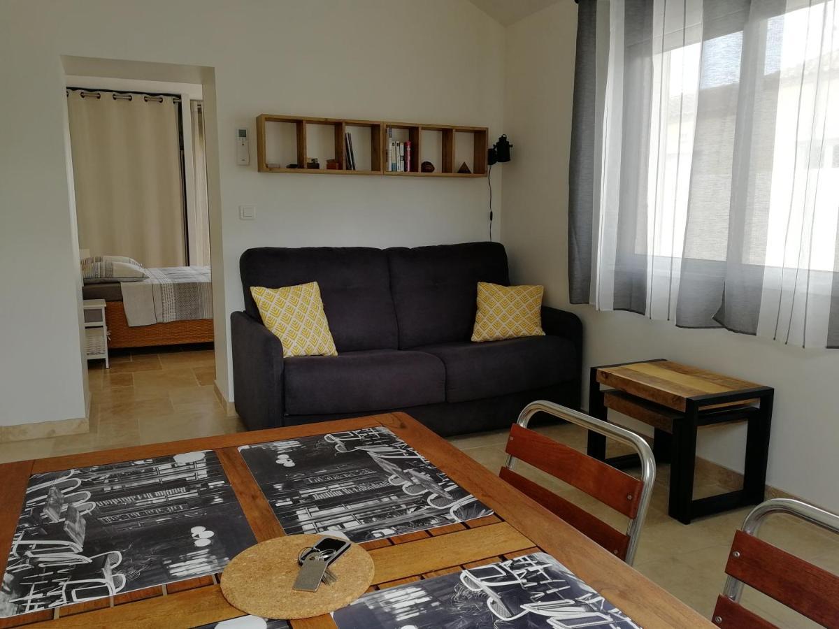 Petite Maison Refaite A Neuf Proche Plage Meze Exterior photo