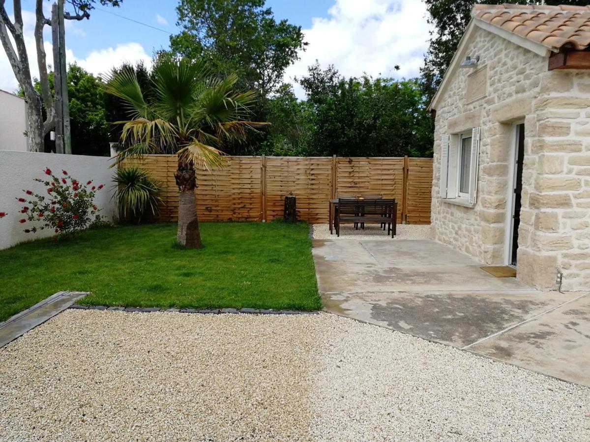 Petite Maison Refaite A Neuf Proche Plage Meze Exterior photo